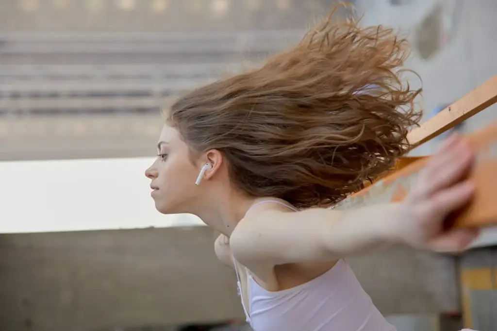 骨傳導耳機傷耳朵嗎？